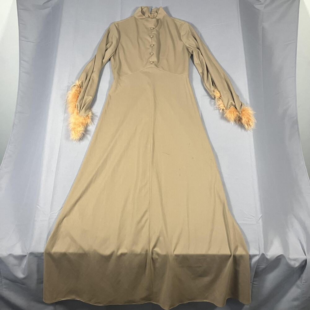 Vintage Beige Maxi Dress Womens Medium 70s Mod Long Sleeve Fur Cuff Evening Gown - Picture 5 of 16